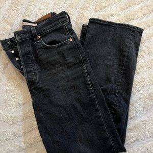 Levi’s Ribcage Straight Ankle